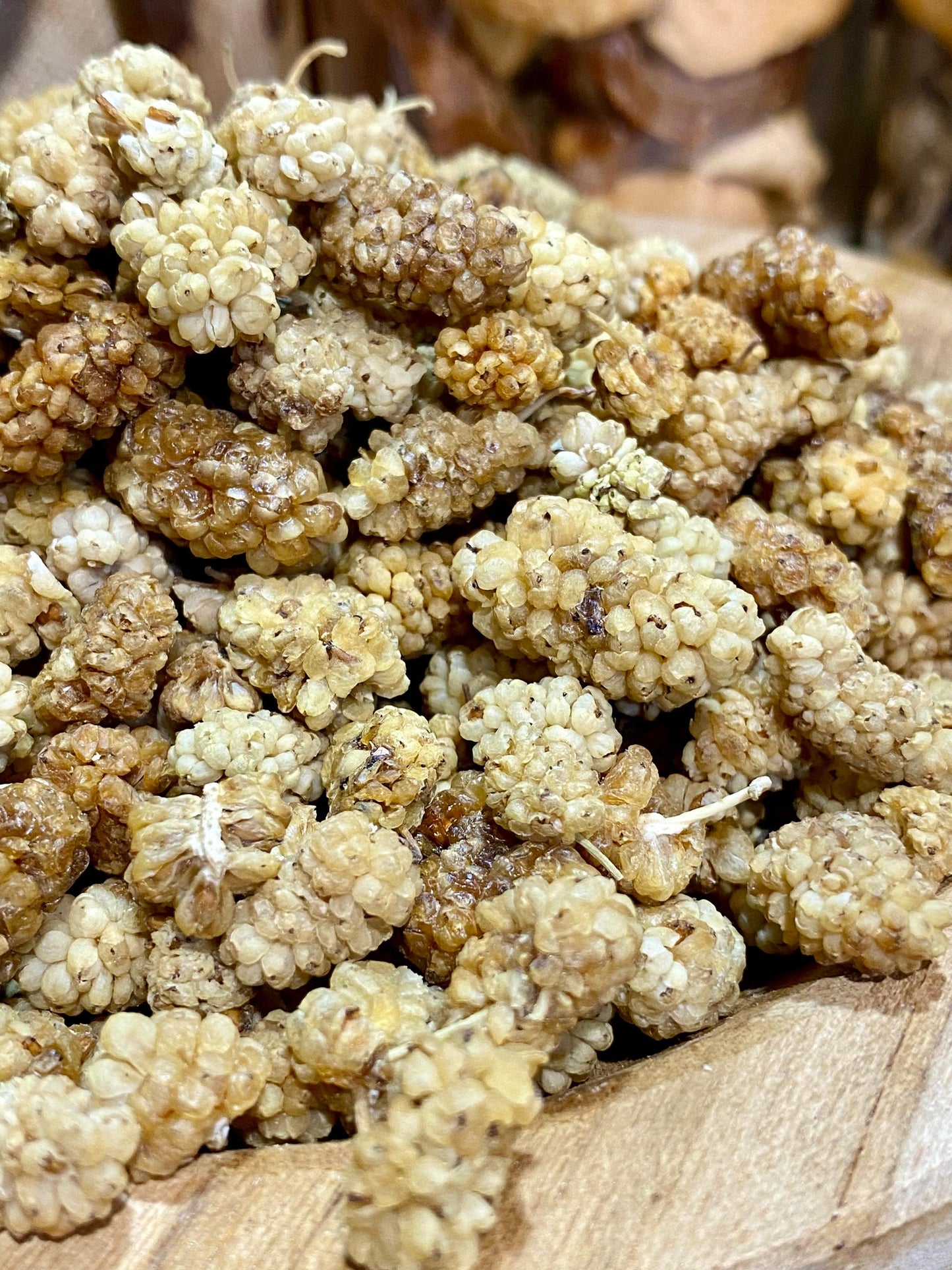 Mure blanche séchée | Mulberry | Origine, bienfaits et utilisations