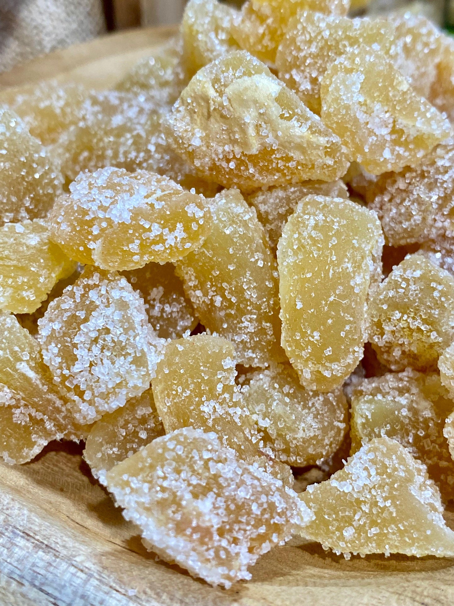 Gingembre confit | Origine, bienfaits, utilisations, recettes