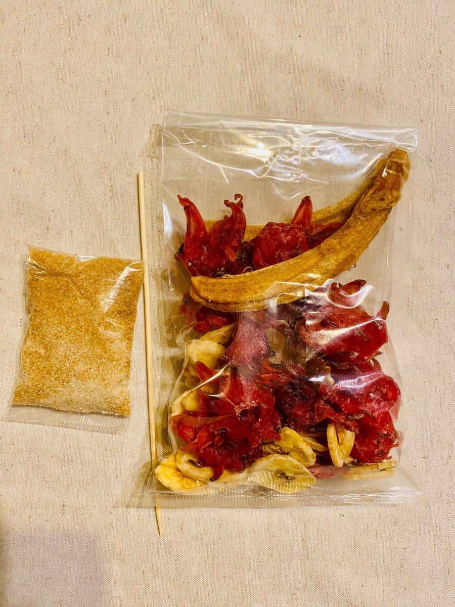 kit rhum arrangé : Banane, fleurs d'hibiscus, gingembre, sucre vanillé bourbon