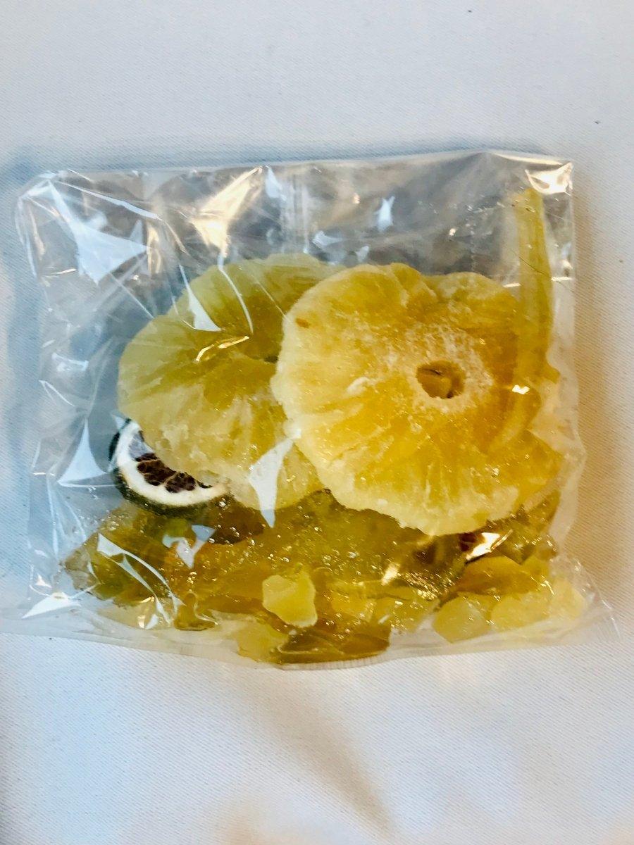 Préparation rhum arrangé Menthe citron ananas