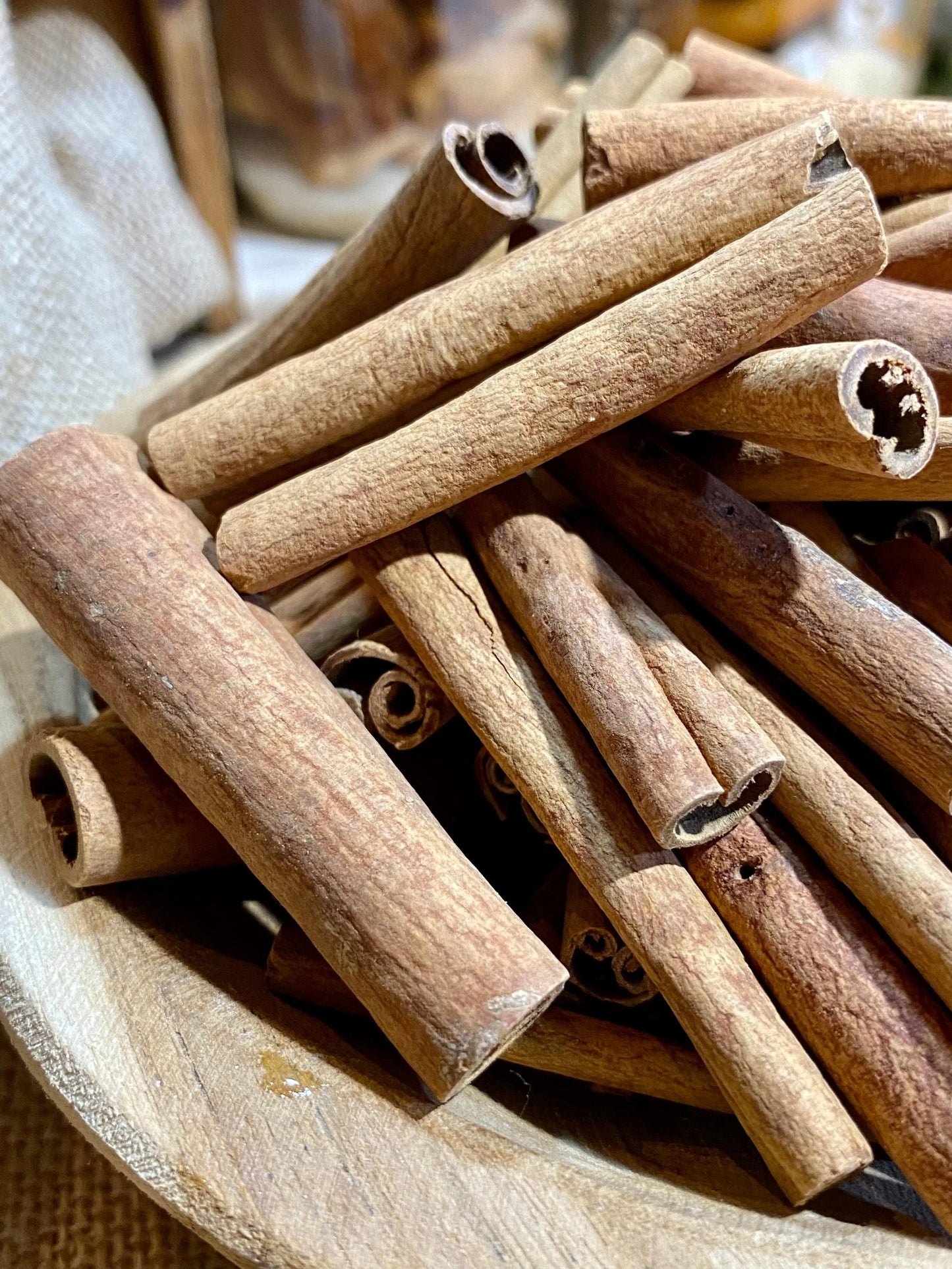 Bâton de cannelle | Cannelle en bâton | Origine bienfaits et utilisati…
