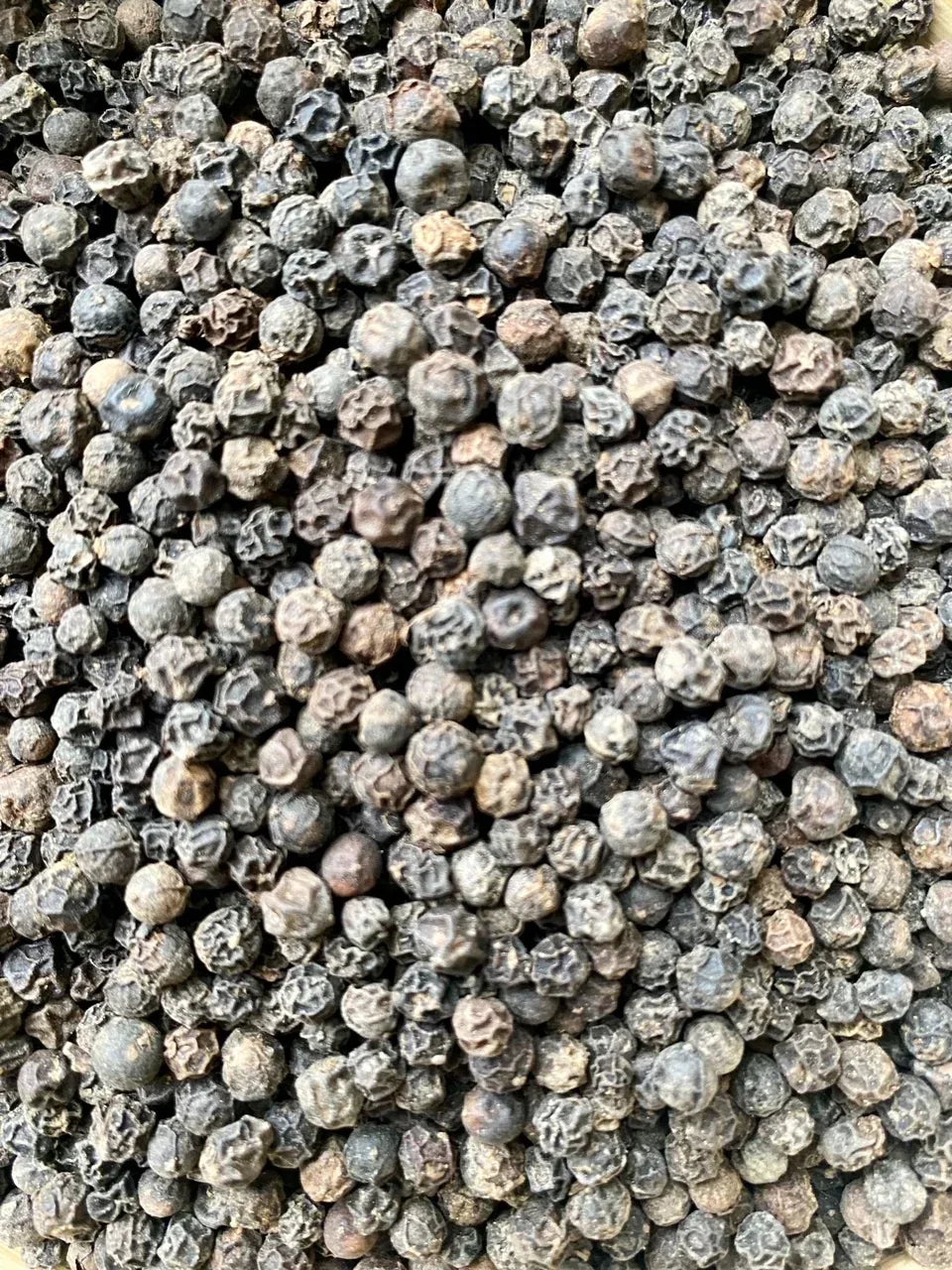 Poivre noir de Madagascar en grain pour moulin