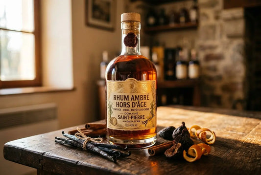Recette de rhum arrangé maison : l'élégance du rhum ambré et vanille