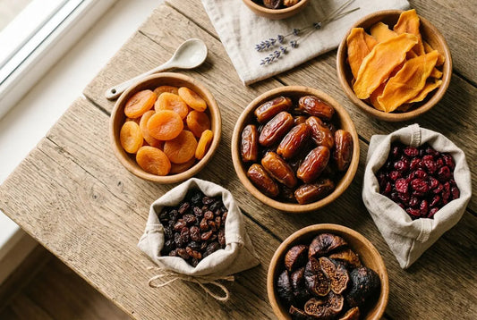 Fruits secs en vrac : sélection de fruits secs et graines