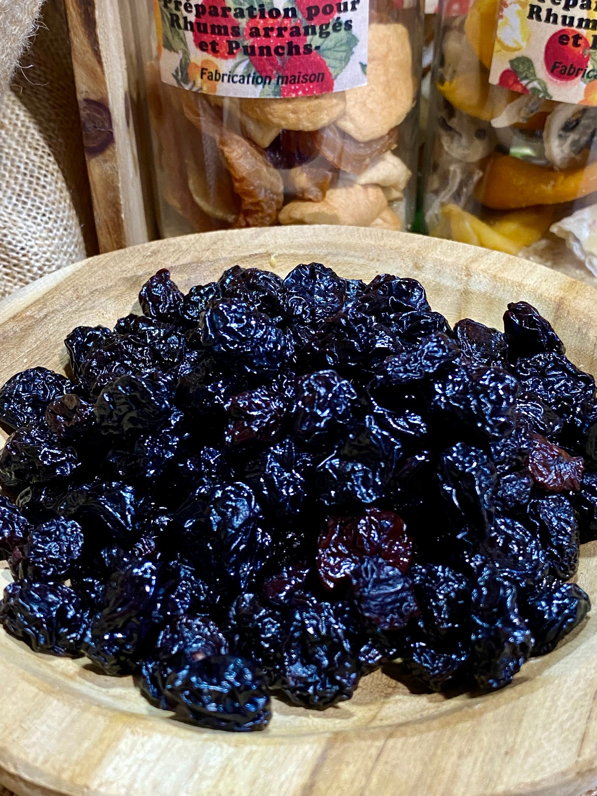 Cerises séchées fruits secs riches en fibres et antioxydants pour collation saine