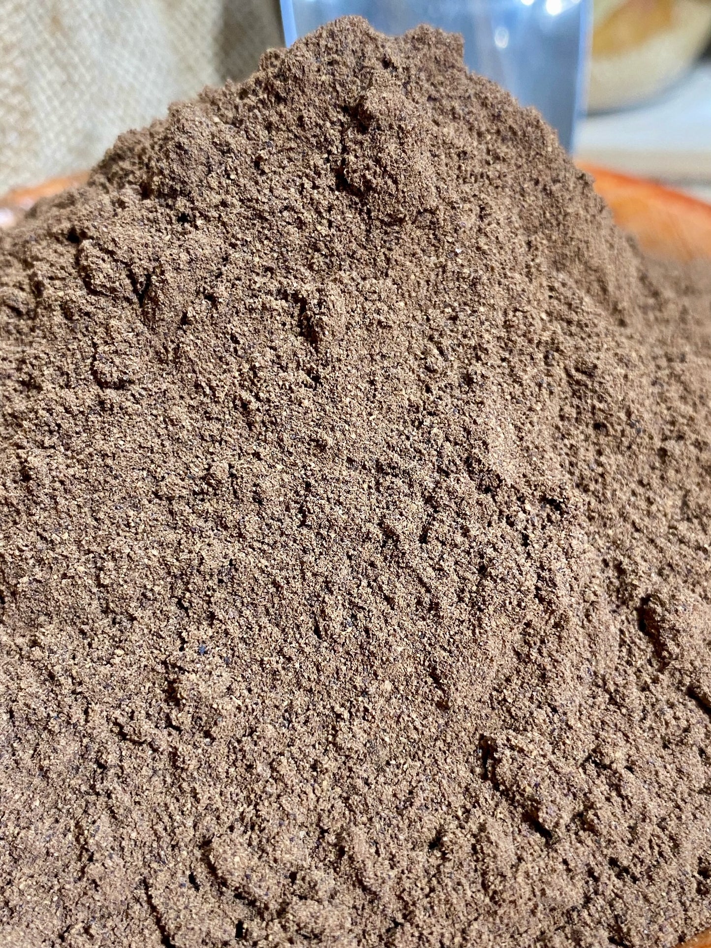 Comment utiliser le piment Jamaïque moulu en cuisine et pâtisserie