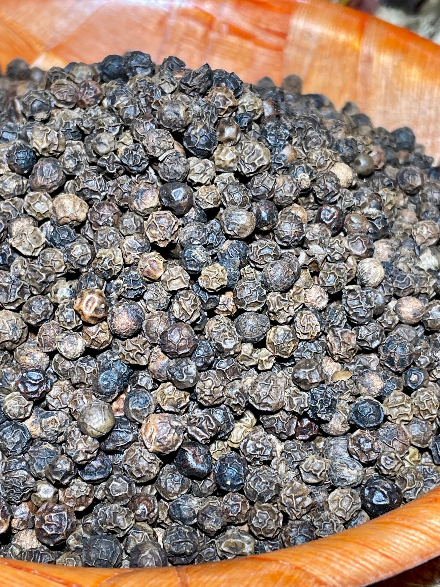 Grains de poivre noir du Vietnam – texture et qualité premium