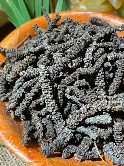 Poivre Timiz d'Éthiopie en grains, épice sauvage rare aux notes fruitées et fumées