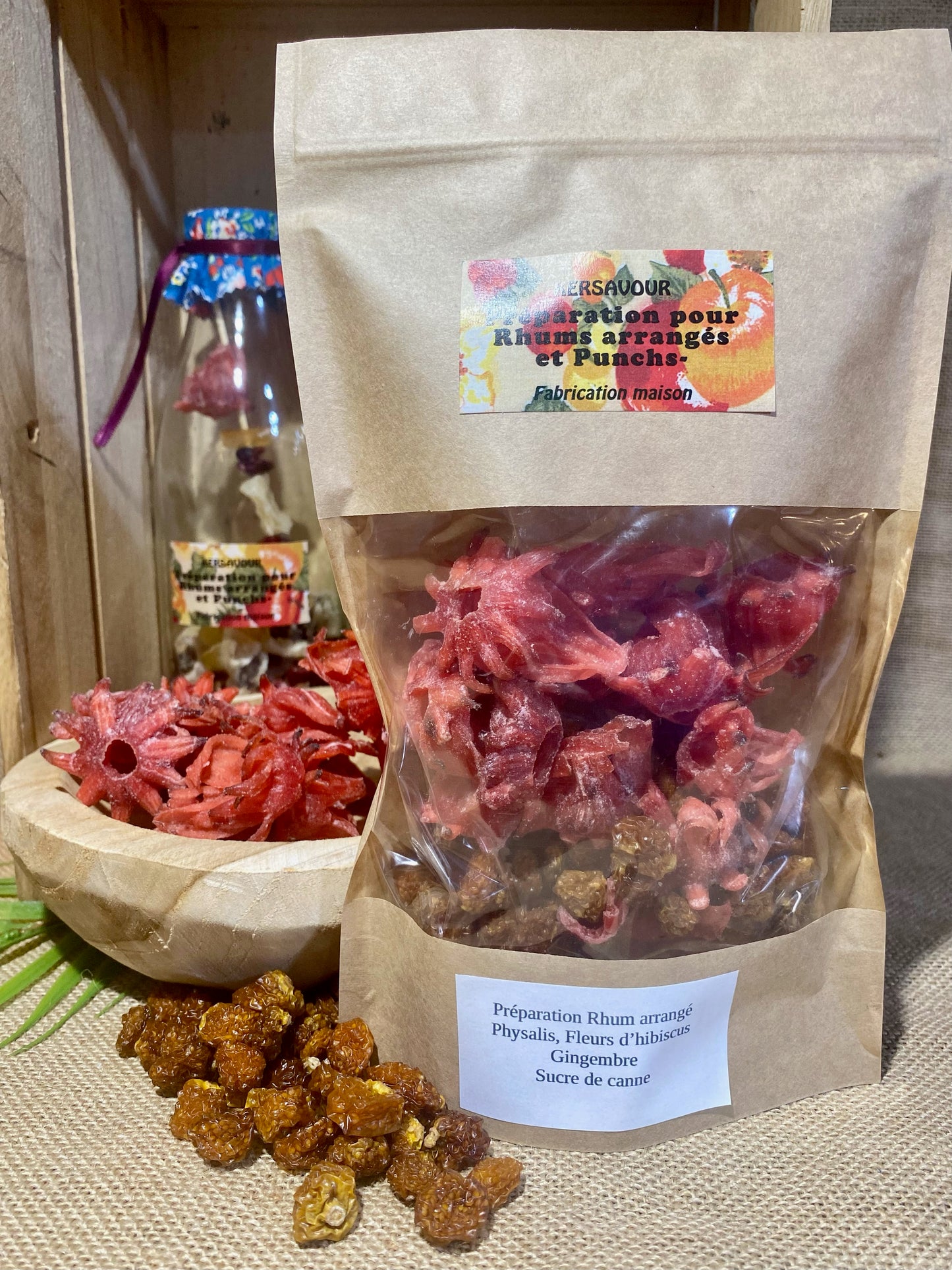 Paquet de préparation pour rhum arrangé Physalis Hibiscus Décors & Âmes – sachet d’ingrédients secs pour créer un rhum arrangé fruité et floral maison avec physalis, fleurs d’hibiscus et gingembre