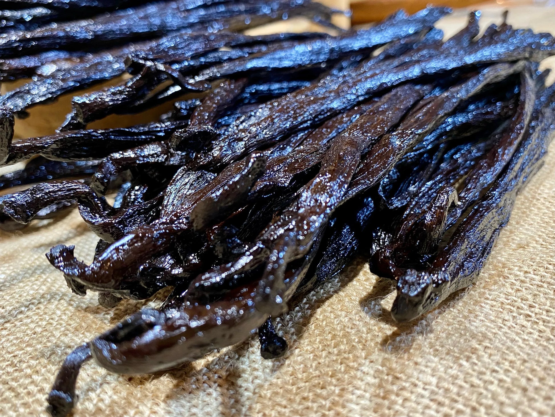 Utilisation de la vanille Pompona de Madagascar dans une recette pâtissière maison