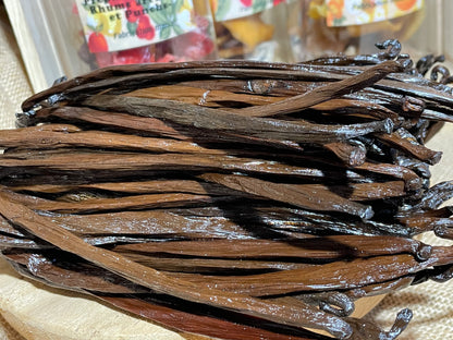 Gousses de vanille Tahitensis de Papouasie-Nouvelle-Guinée, longues et charnues